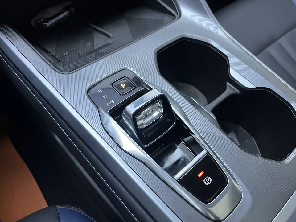 GAC Trumpchi GS3 Shadow Speed 270T Jinzhi Edition 2024 — миниатюра 5