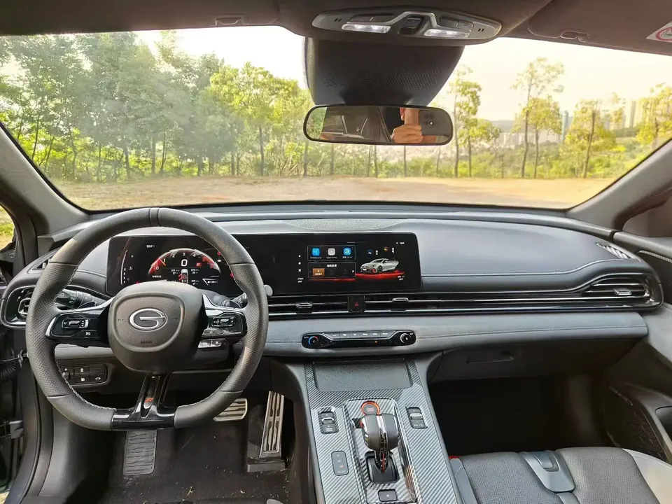 GAC Trumpchi Shadow Leopard 400T Automatic R Pro Edition 2024 — миниатюра 3