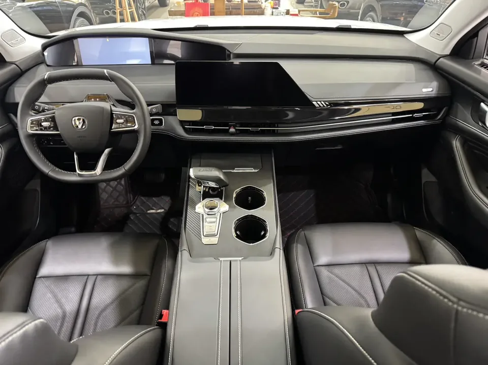 Changan UNI-K Changan UNI-K 2024 2.0T Yuexiang model 2024 — миниатюра 3