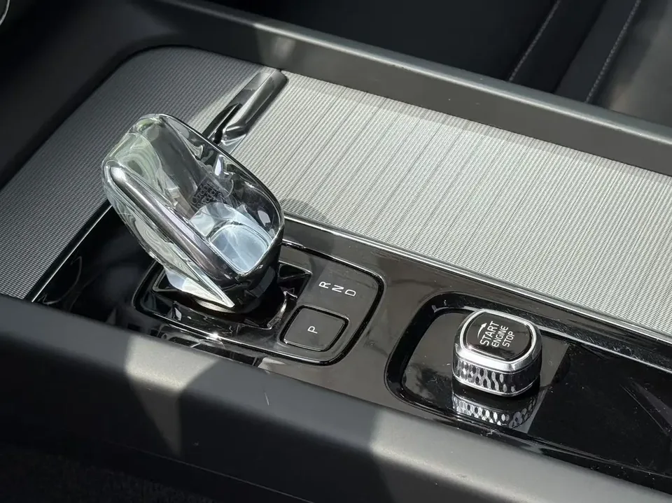 Volvo XC60 Volvo XC60 B5 4WD Zhiyuan Sports Edition 2023 — thumbnail 5