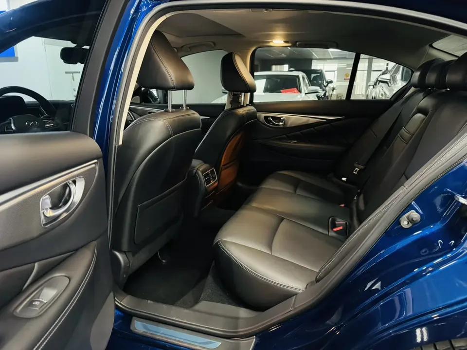 Infiniti Q50L 2.0T Advanced Edition 2023 — миниатюра 3