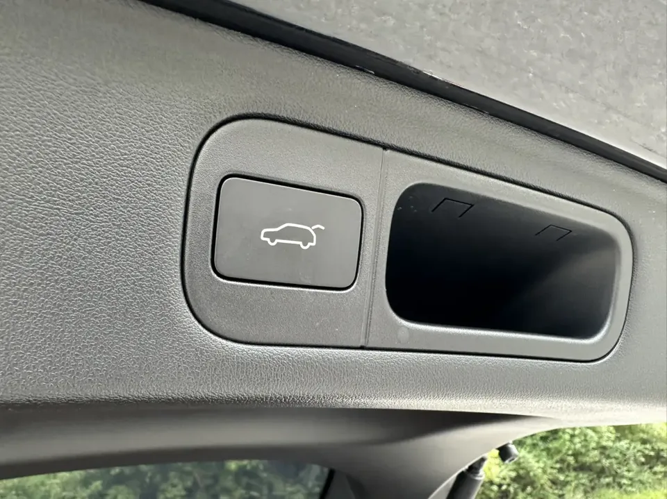 Wuling Starlight S PHEV 130km Flagship Model 2025 — миниатюра 3