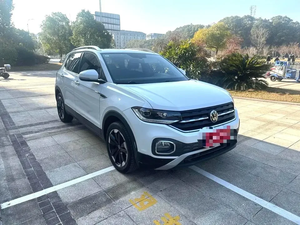 Volkswagen Explore the shadows Explore the shadows 200TSI DSG Yuezhi Connected Edition 2023 — thumbnail 3