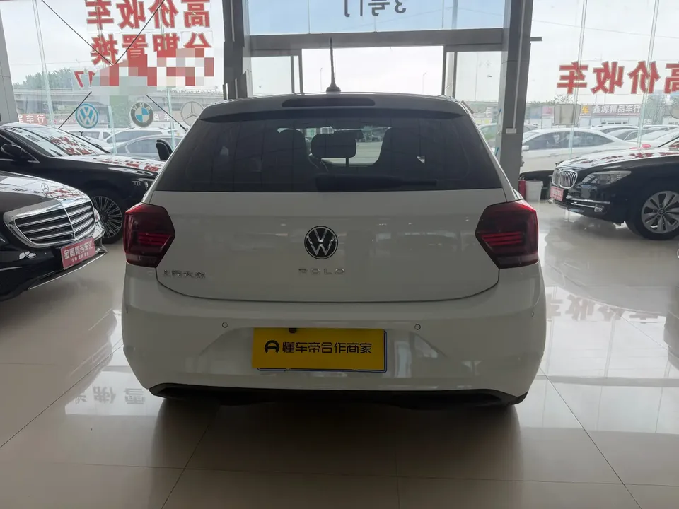 Volkswagen Polo Polo facelift Plus 1.5L Automatic Colorful Technology Edition 2023 — thumbnail 2
