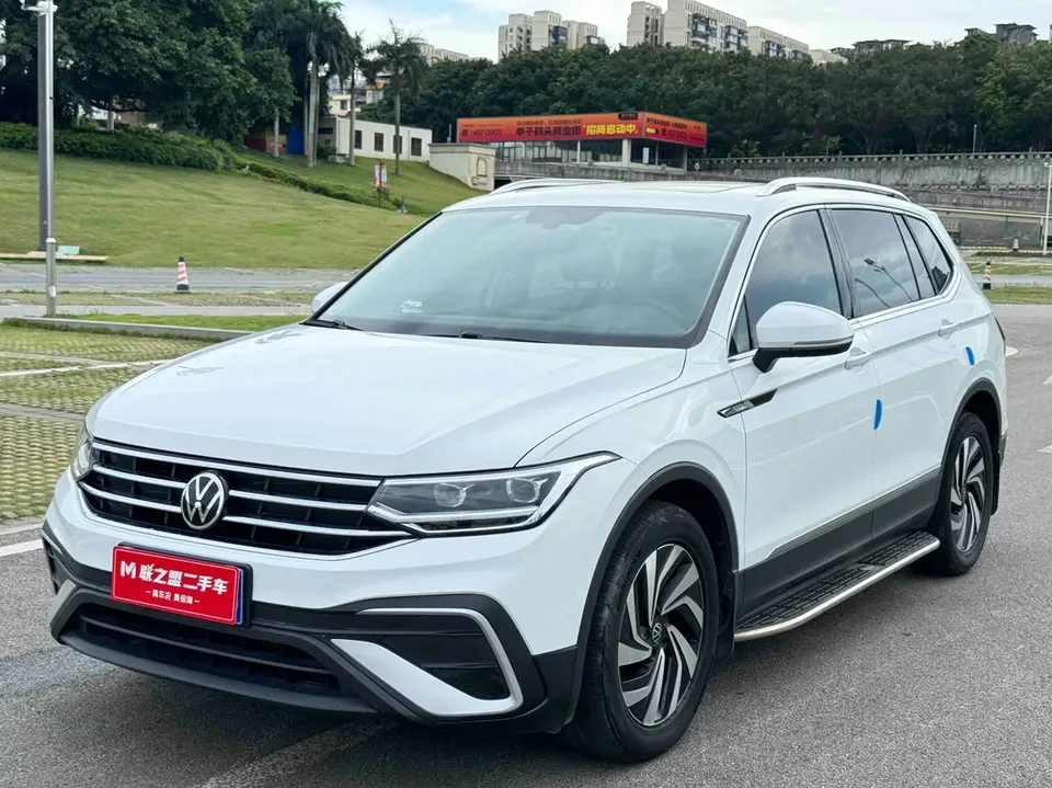 Volkswagen Tiguan L 2023