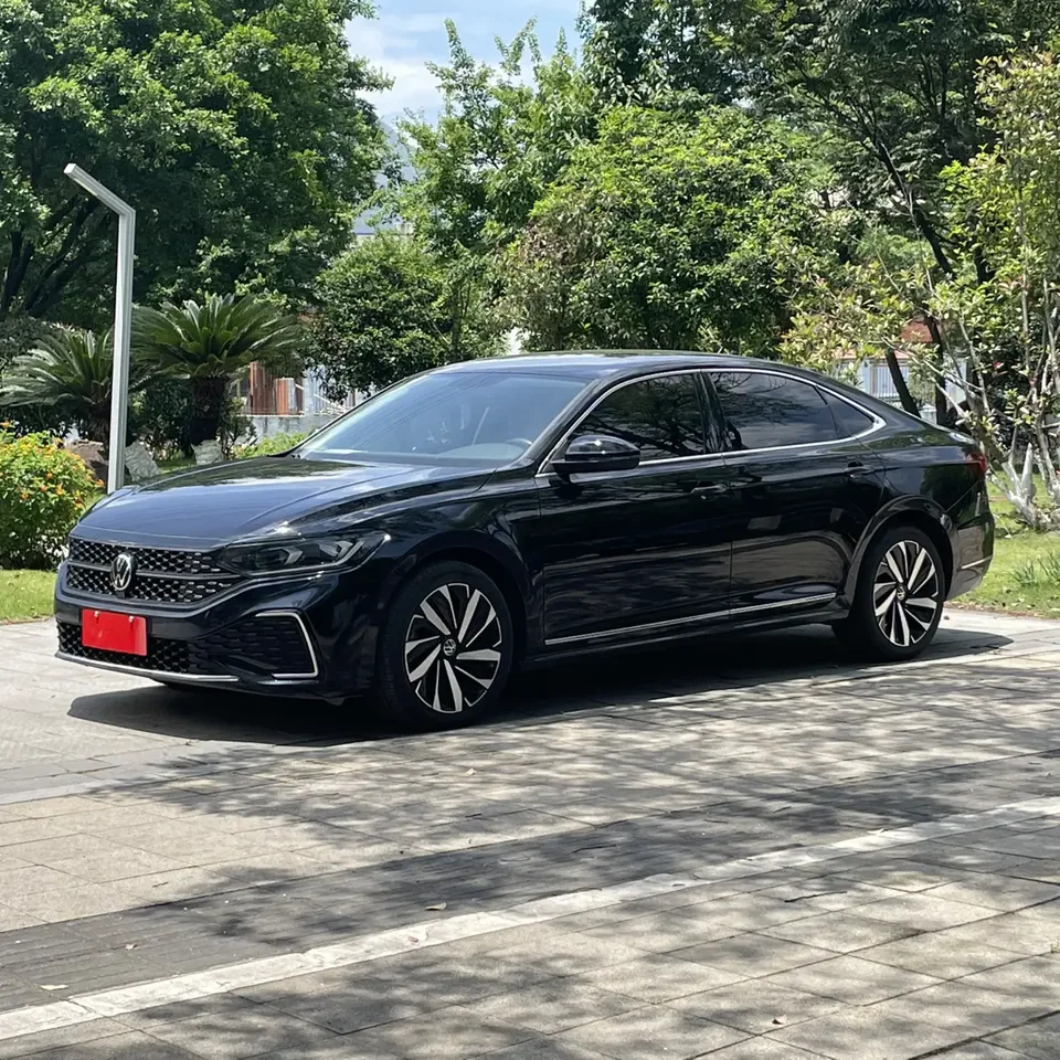 Volkswagen Passat 2023