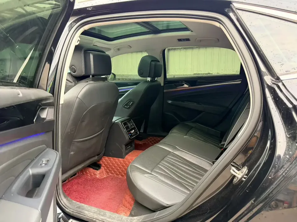 Volkswagen Passat Passat 2022 330TSI Starry Sky Deluxe Edition 2022 — миниатюра 3