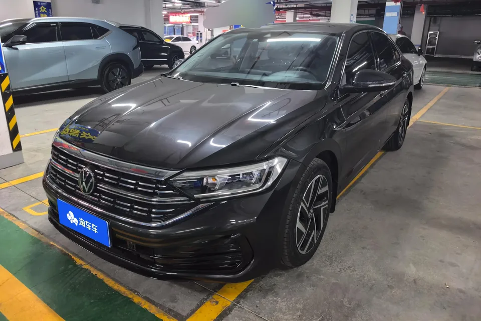 Volkswagen Sagitar 2023