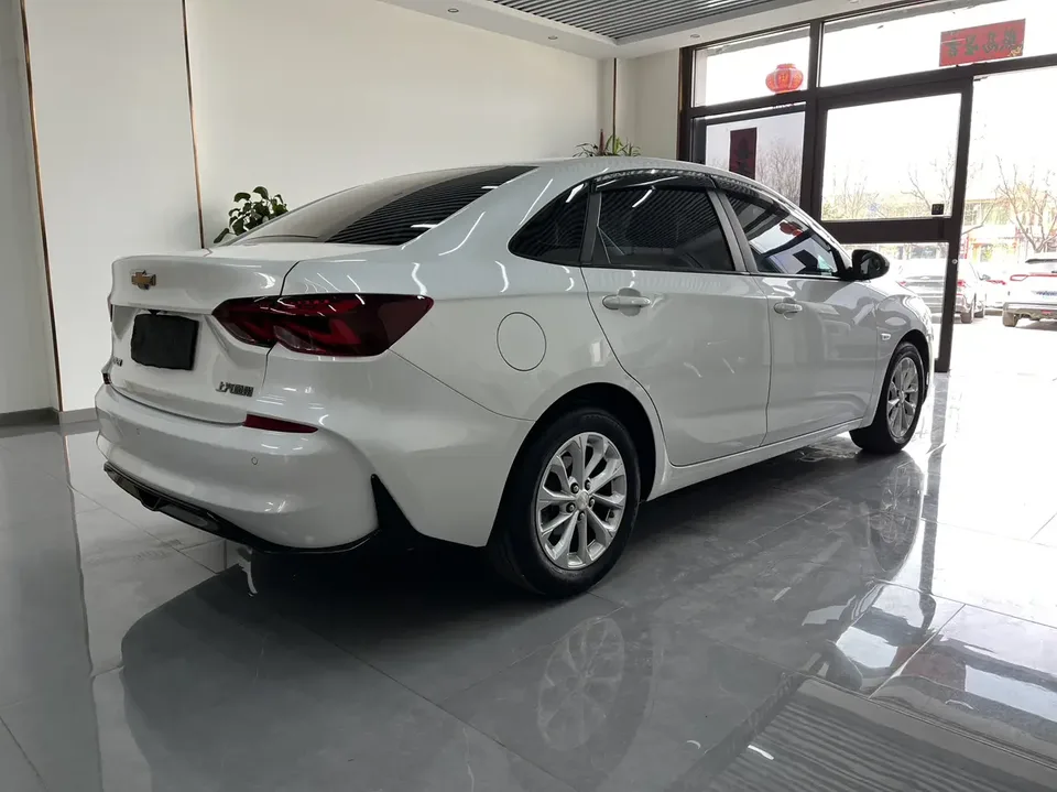 Chevrolet Monza Cruze Cruze 2023 1.5L Dual Clutch Enjoy Edition 2023 — миниатюра 2
