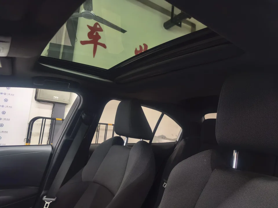 Toyota Levin Lei Ling 2022 Lelink 185T CVT Sports Edition 2022 — thumbnail 4
