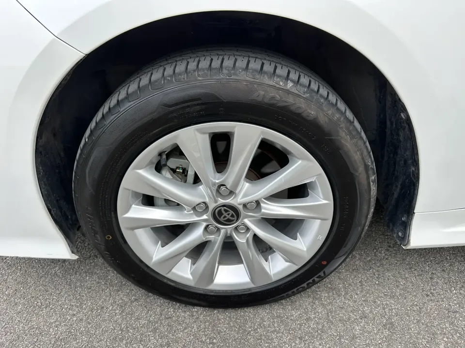 Toyota Corolla Corolla 1.2T S-CVT Elite Edition 2023 — миниатюра 3