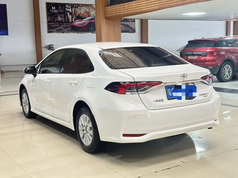 Toyota Corolla Corolla 1.2T S-CVT Pioneer Edition 2023 — thumbnail 4
