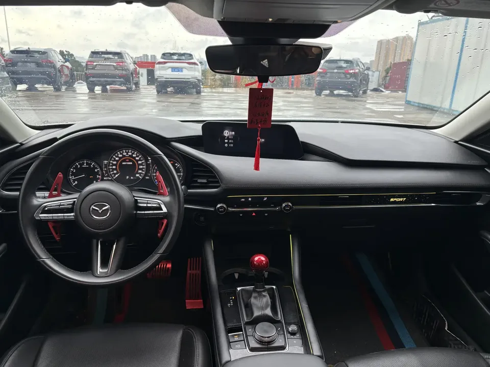 Mazda Axela Mazda3 2.0L Automatic Elegant Edition 2023 — thumbnail 3