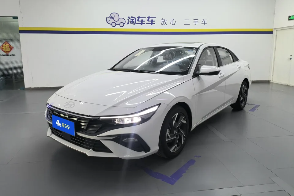 Hyundai Elantra Elantra 1.5L CVT GLX Elite Edition 2023 — photo 1, buy with delivery to Moscow