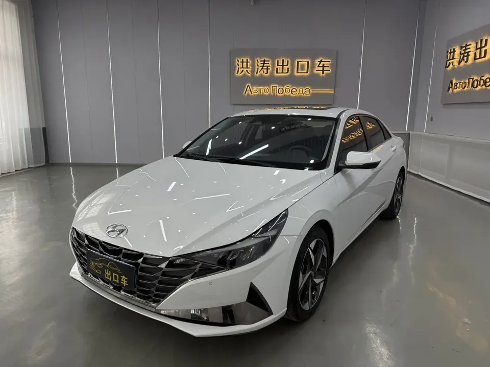 Hyundai Elantra Elantra 1.5L CVT LUX Premium Edition 2022 — photo 1, buy with delivery to Moscow