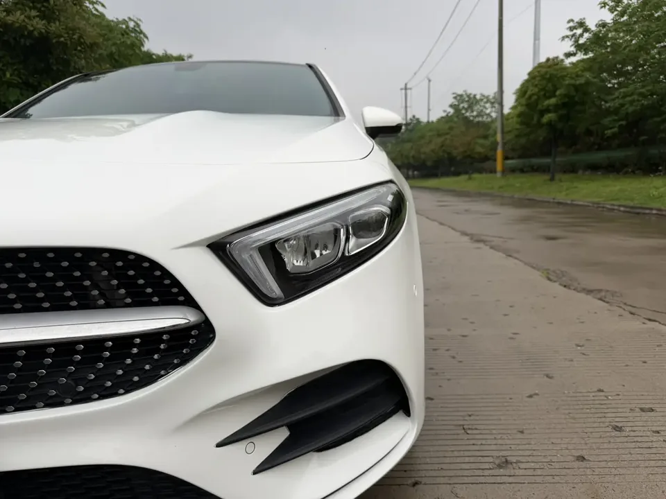 Mercedes-Benz Mercedes Benz A Class Mercedes-Benz A-Class 2022 facelift A 200 L sports sedan fashion version 2022 — миниатюра 3