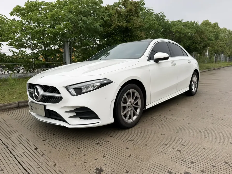 Mercedes-Benz Mercedes Benz A Class 2022