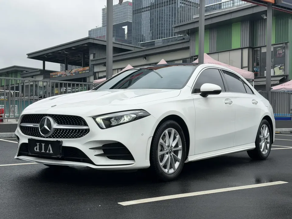 Mercedes-Benz Mercedes Benz A Class 2022