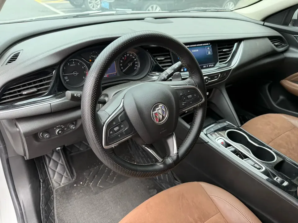 Buick Majesty Regal 2023 552T Smart Edition 2023 — миниатюра 5