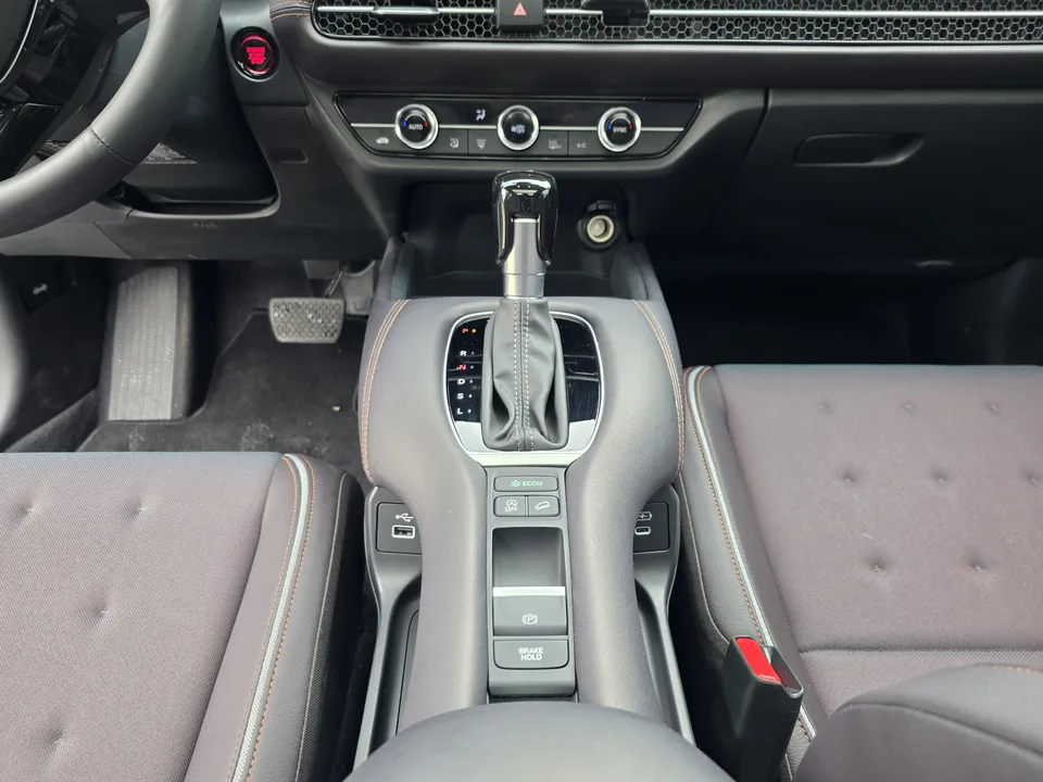Honda ZR-V 1.5T CVT Luxury Edition 2023 — миниатюра 5