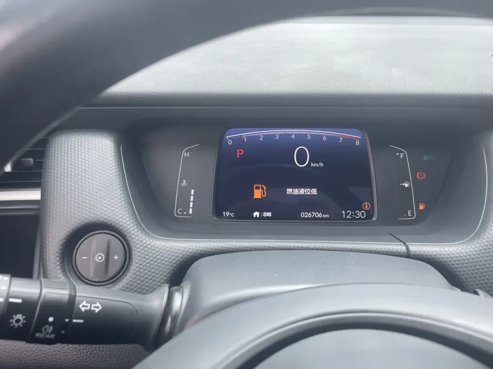Honda FIT Fit 1.5L CVT Trendy Sunroof Edition 2022 — thumbnail 5