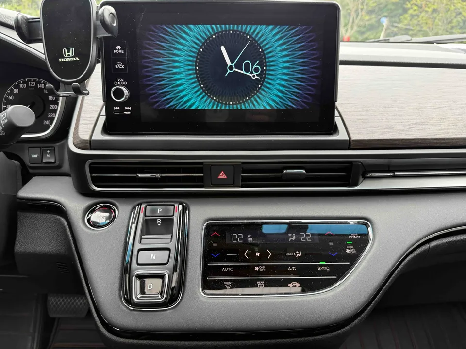 Honda Odyssey Odyssey 2022 2.0L RuiLingxiang Edition 2024 — миниатюра 4