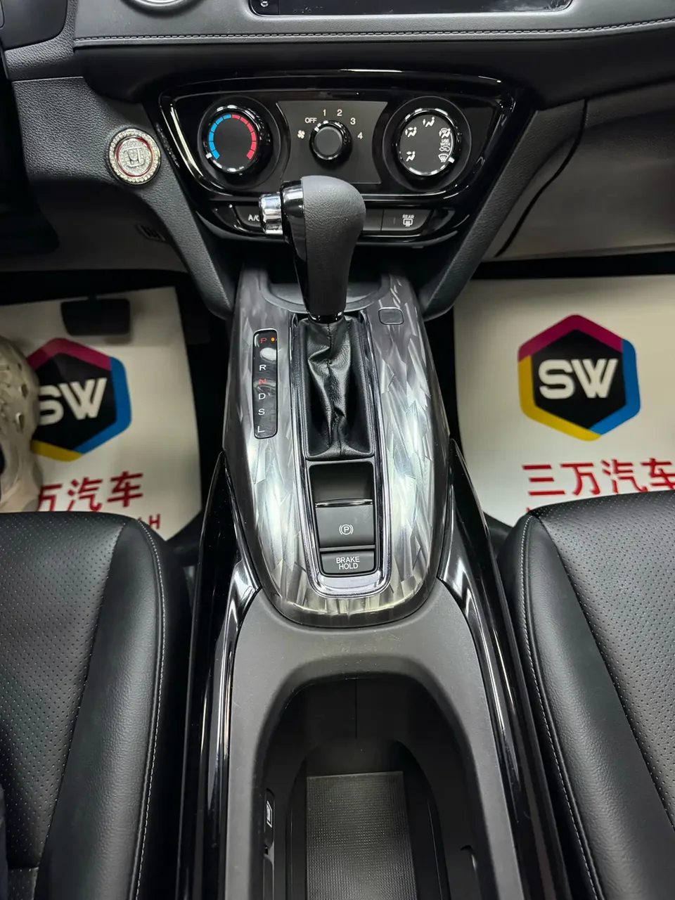 Honda WR-V Honda XR-V 2021 1.5L CVT Deluxe Edition 2022 — миниатюра 5