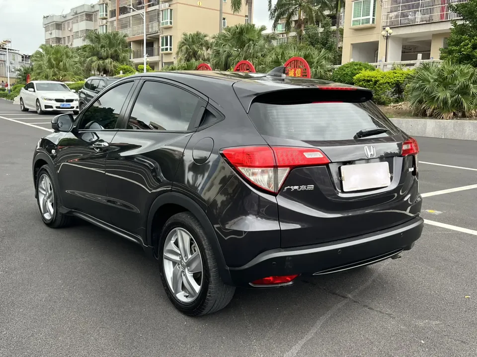 Honda VEZEL Binzhi 1.5L CVT Elite Smart Edition 2022 — thumbnail 5
