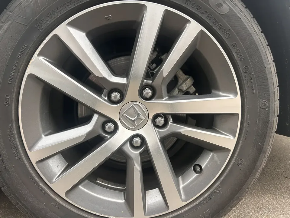 Honda CIVIC Civic Civic 240TURBO CVT Power Edition 2023 — thumbnail 3