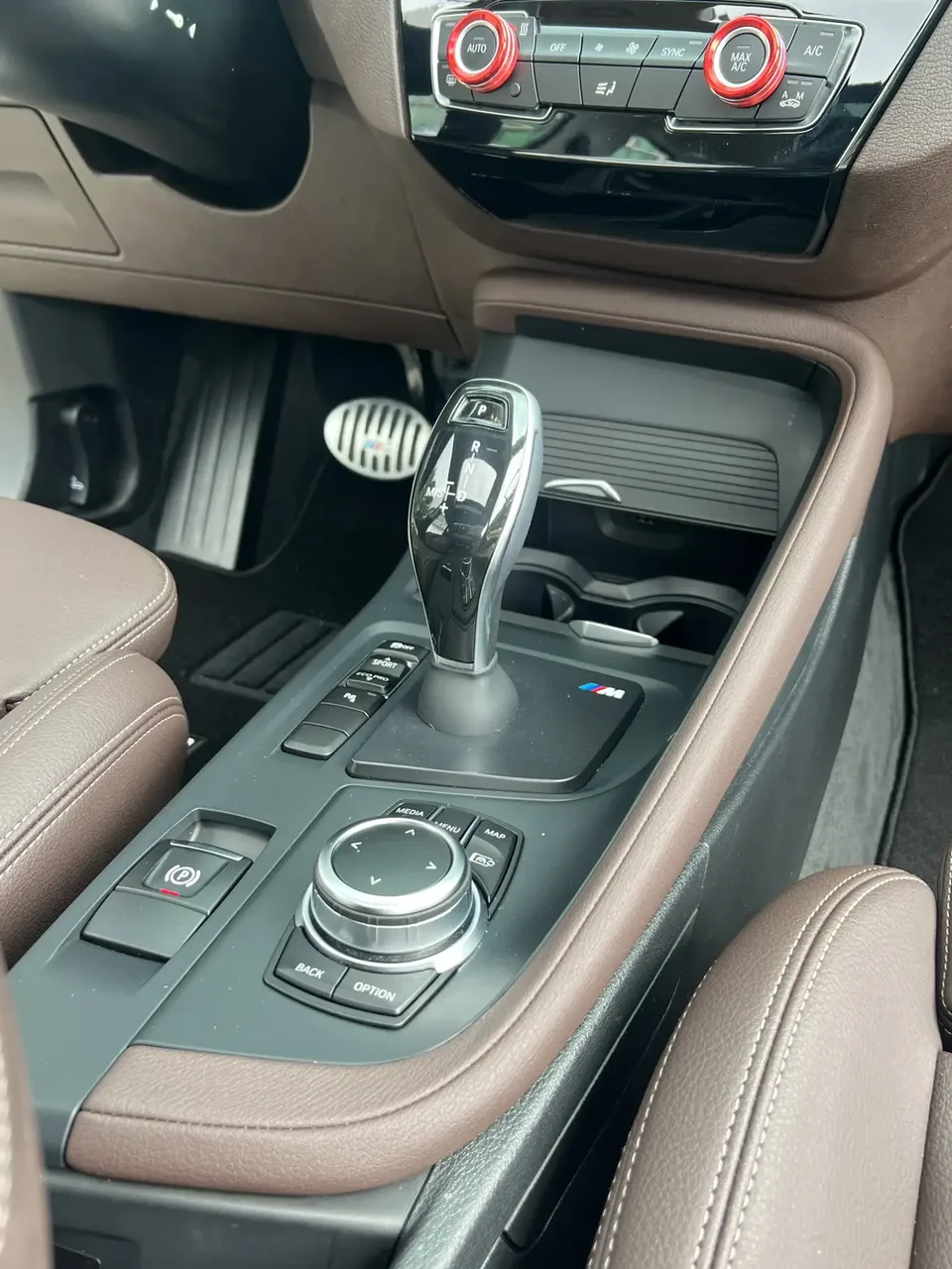 BMW X1 BMW X1 2022 sDrive25Li Leading Edition 2022 — миниатюра 5