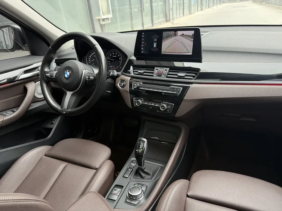 BMW X1 BMW X1 2022 sDrive25Li Leading Edition 2022 — миниатюра 3