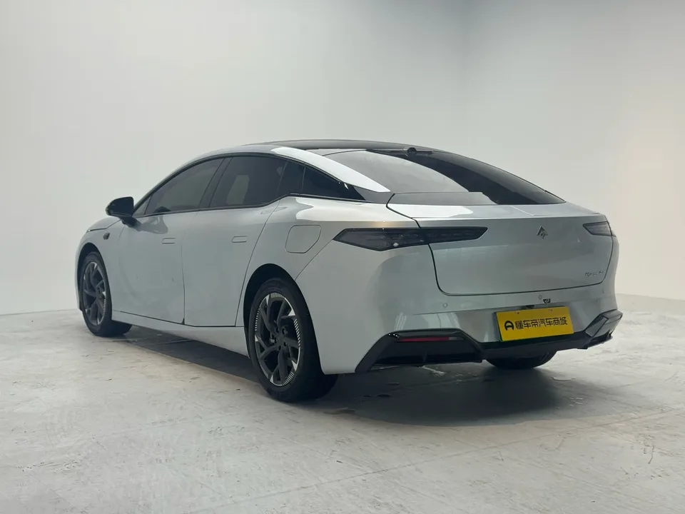 GAC Trumpchi Haobo Haopin GT Haopin GT 560 rear drive seven-wing version ternary lithium 2023 — thumbnail 2