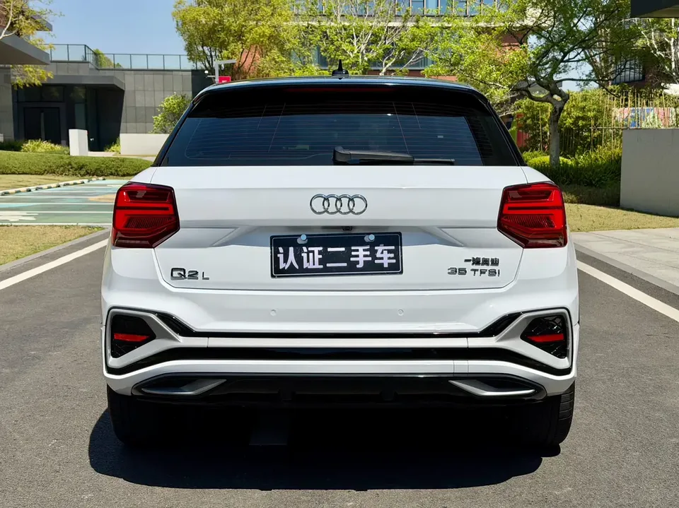 Audi Q2L Audi Q2L 2022 35 TFSI Stylish and Elegant 2022 — миниатюра 5
