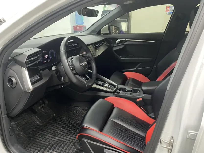 Audi A3 Audi A3 2023 Sportback 35 TFSI Stylish and sporty 2024 — thumbnail 4