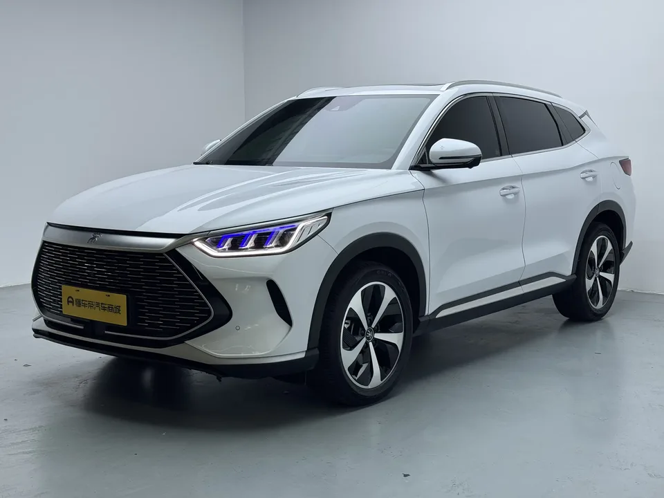 BYD Song PLUS DM Song PLUS DM DM-i 110KM 2WD Flagship PLUS 2022 — photo 1, buy with delivery to Moscow