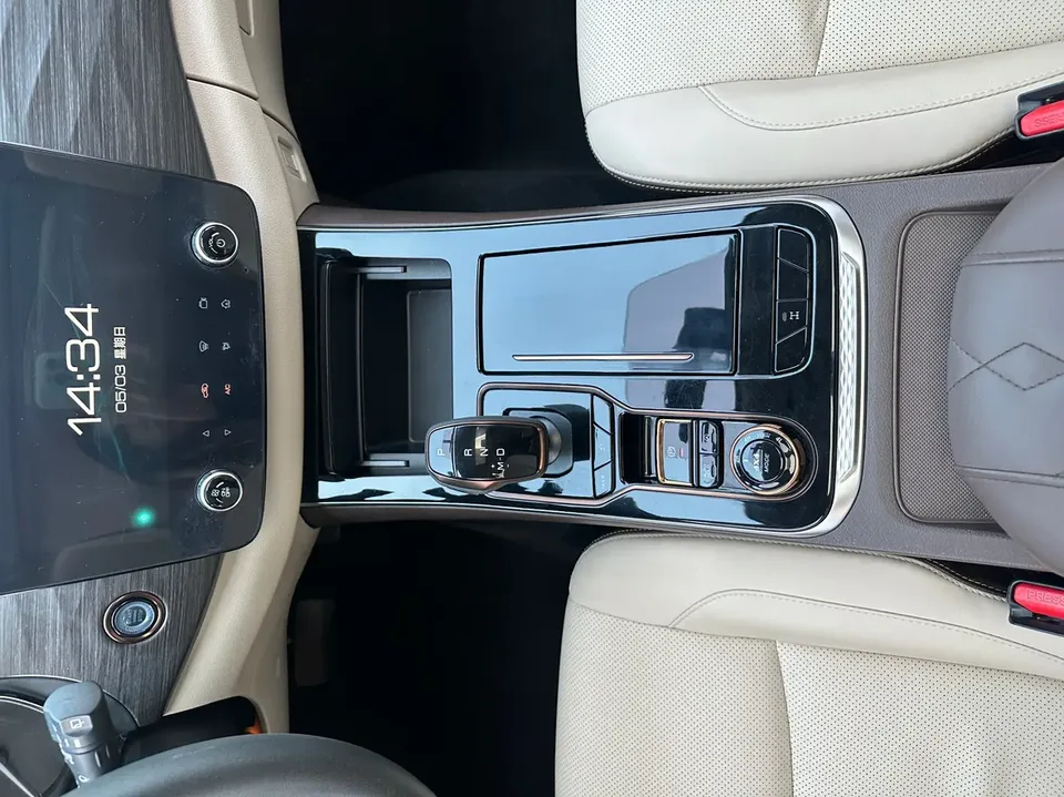 Dongfeng Paladin 2.0T 4WD Premium Edition 2024 — миниатюра 4