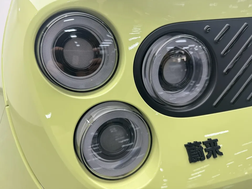 Firefly firefly firefly Luminous version 2025 — thumbnail 3