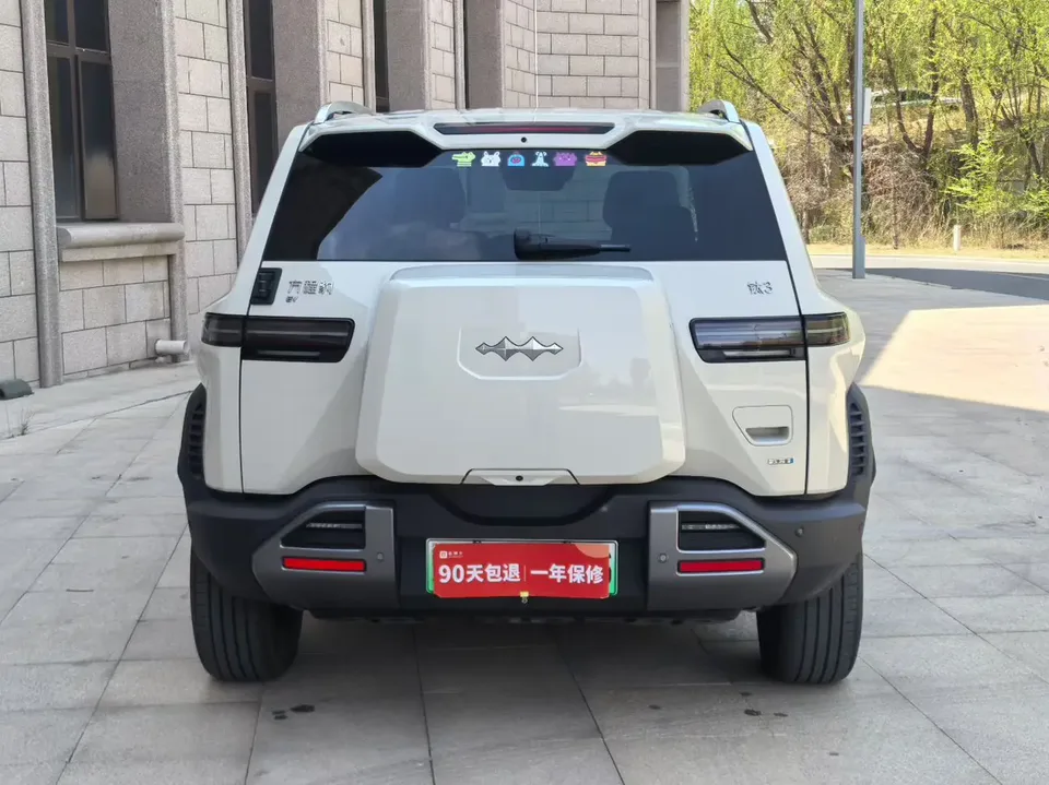 BYD Leopard Titanium 3 501KM Rear-wheel Drive Intelligent Driving Max Edition 2025 — миниатюра 2