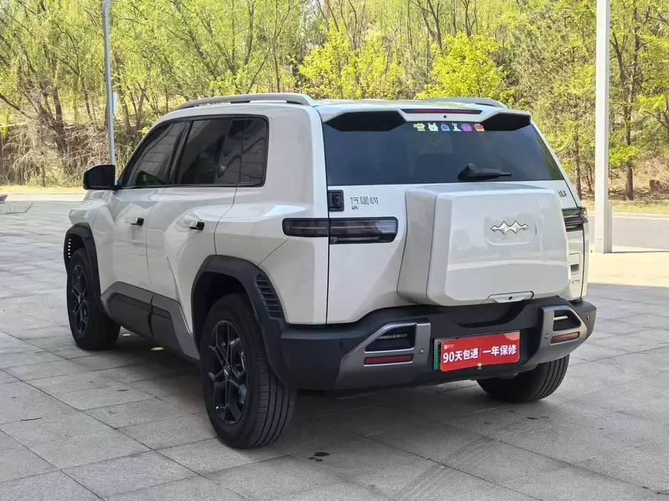 BYD Leopard Titanium 3 501KM Rear-wheel Drive Intelligent Driving Max Edition 2025 — миниатюра 4