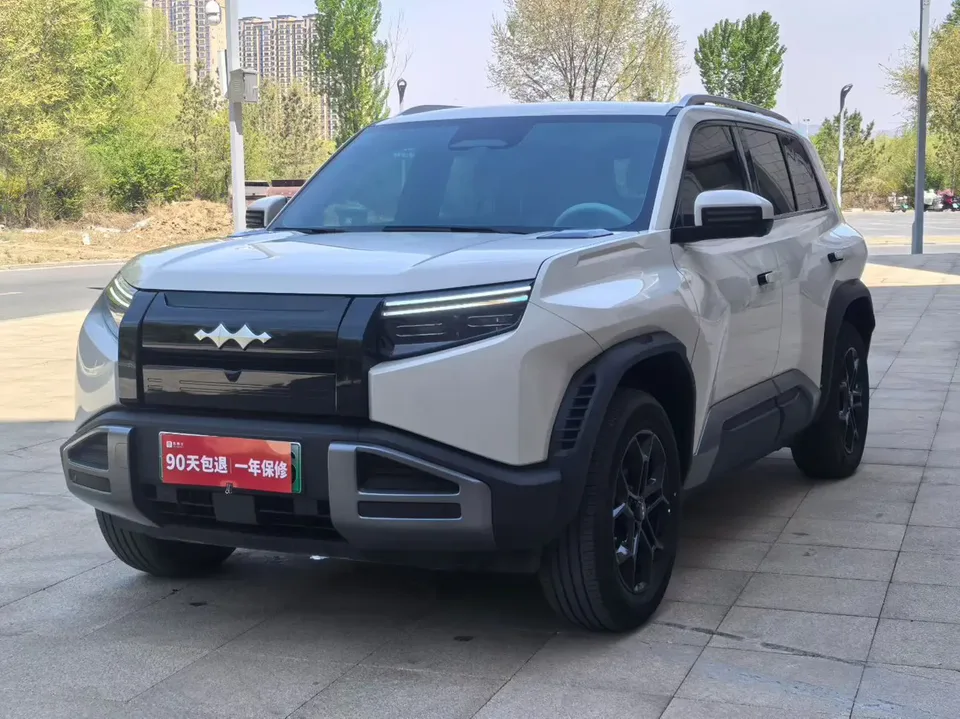 BYD Leopard Titanium 3 2025