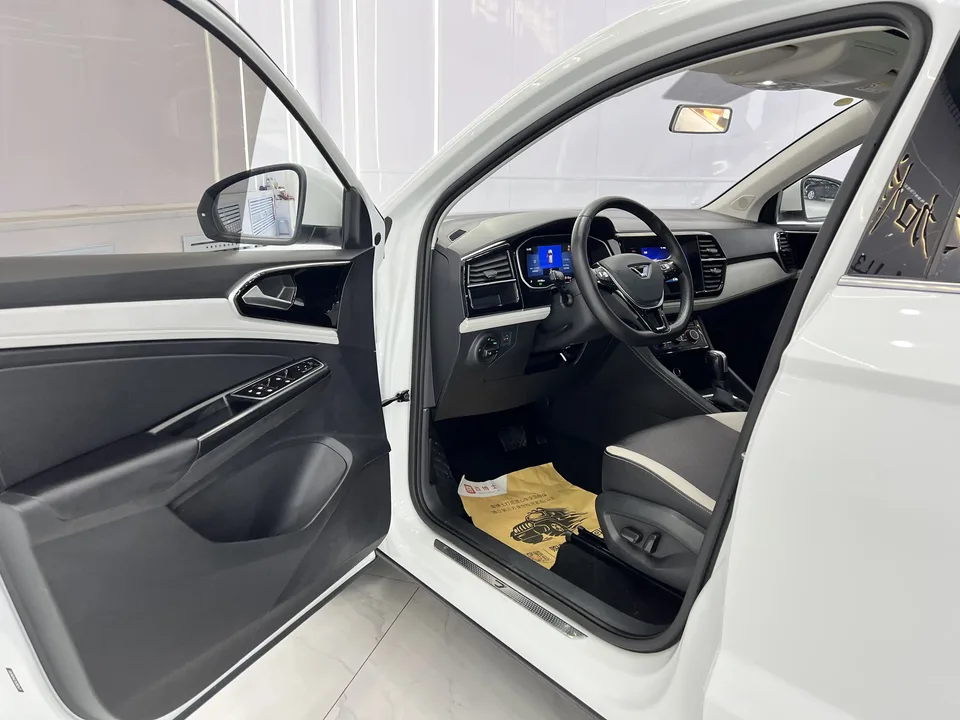 Jetta VS7 1.4T Automatic Progressive Edition Pro 2023 — thumbnail 5