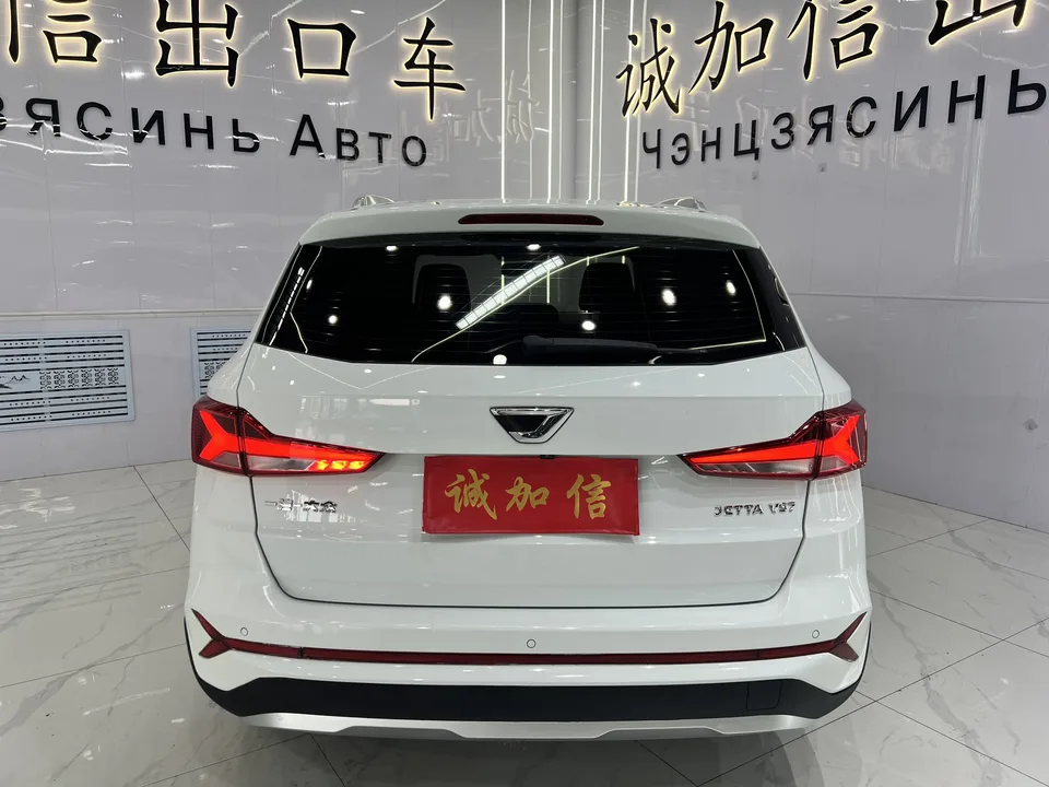 Jetta VS7 280TSI automatic aggressive version 2023 — thumbnail 2