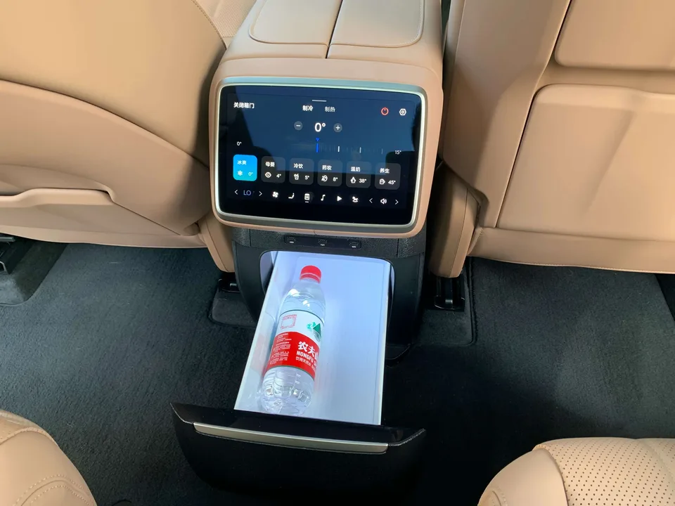 Ledao L90 L90 Six-Seater Success Edition Max 2025 — thumbnail 4