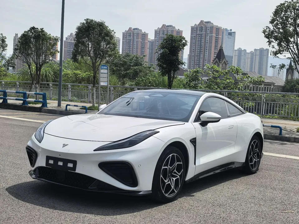 Hozon Neta GT Nezha GT Version 560 2023 — photo 1, buy with delivery to Moscow