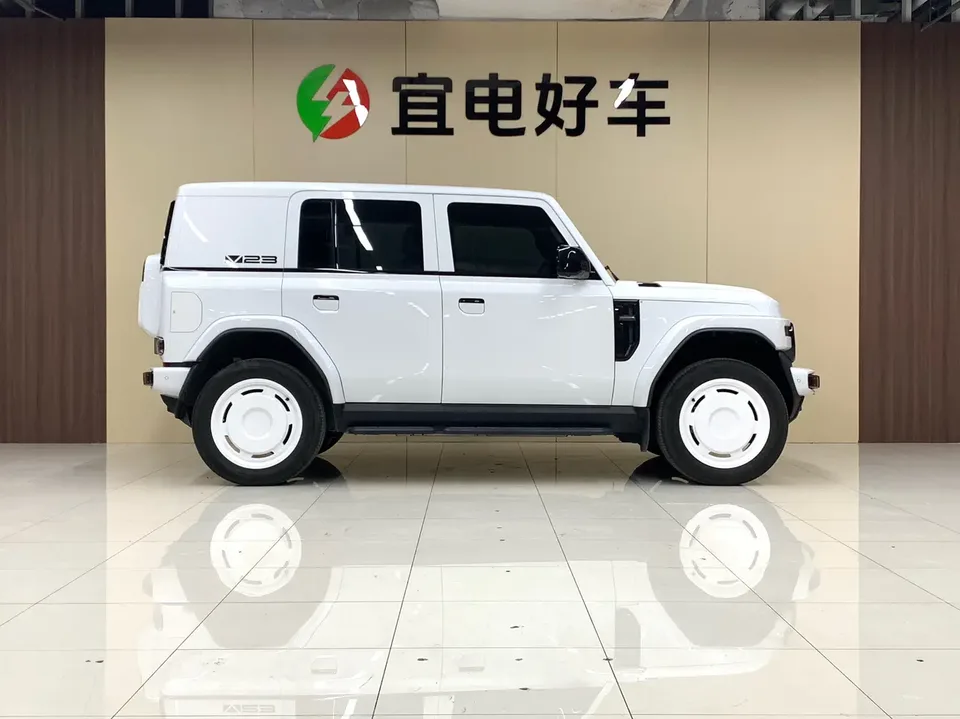 iCAR Super V23 401 2WD Intelligent Driving Edition 2025 — миниатюра 2