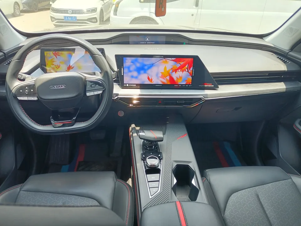 Oshan Changan Auchan Z6 Changan Auchan Z6 Blue Whale 1.5T DCT Intelligent Navigation 2022 — thumbnail 3