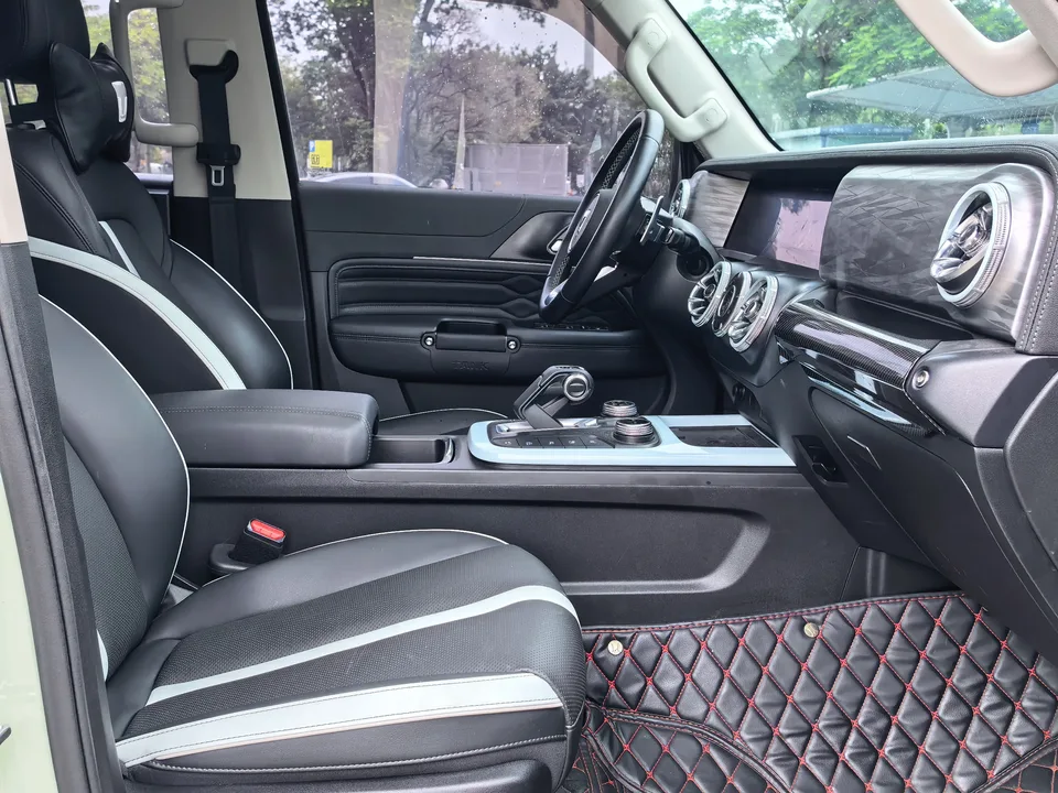 Tank 300 City Edition 2.0T Very Stylish 2022 — миниатюра 5