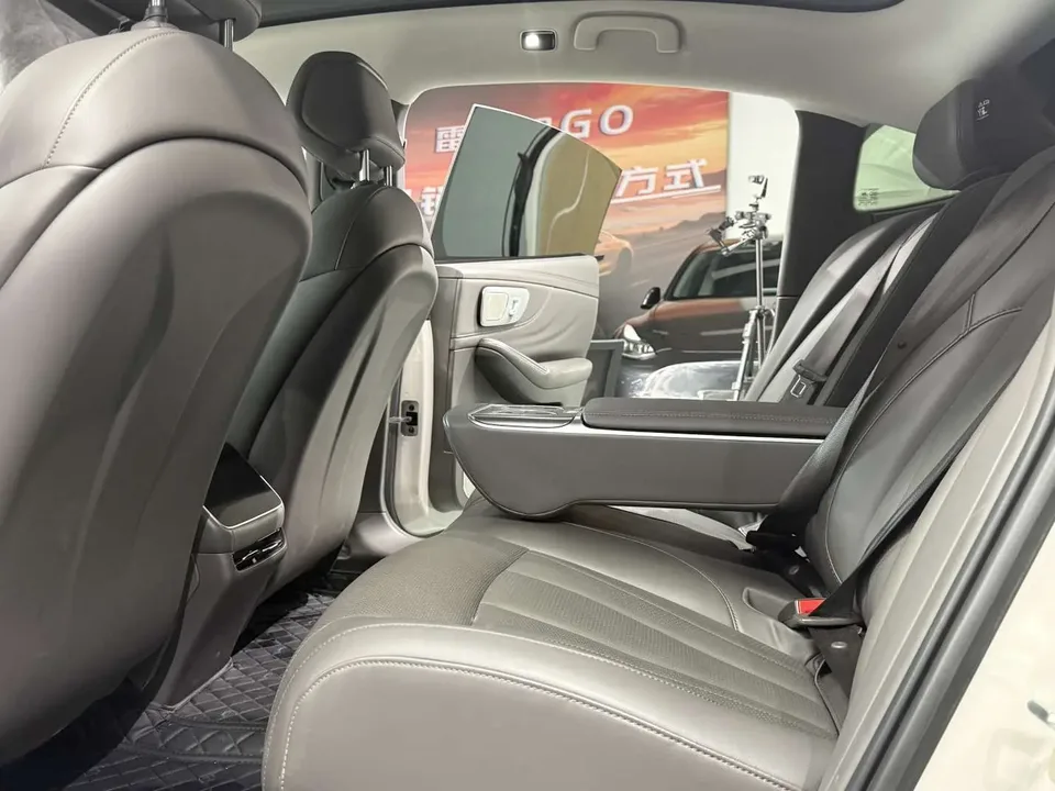 Rising Auto Feifan F7 Feifan F7 Performance Pro Edition 2023 — thumbnail 3