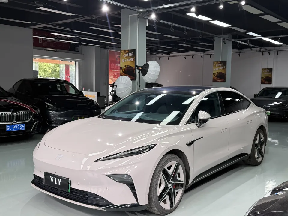 Rising Auto Feifan F7 Feifan F7 Performance Pro Edition 2023 — photo 1, buy with delivery to Moscow