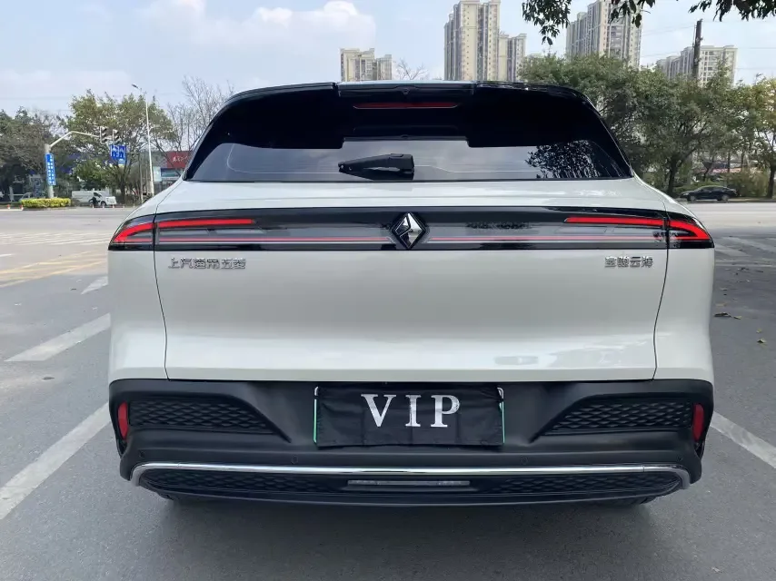 Baojun Yunhai PHEV Baojun Yunhai PHEV 140km Plug-in Hybrid 2024 — thumbnail 2